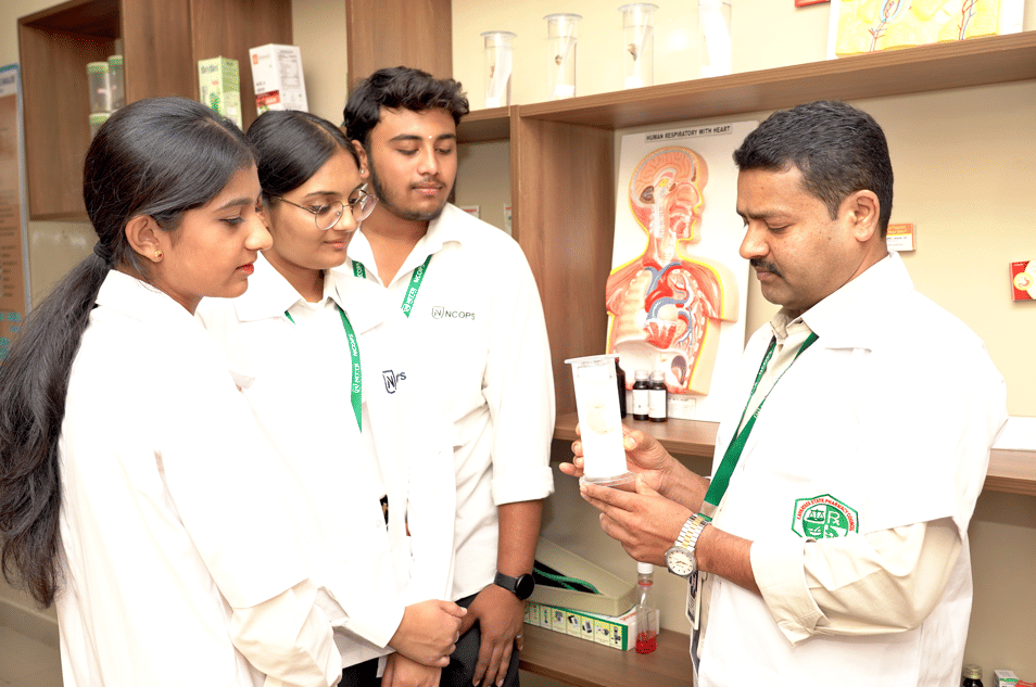 NITTE College of Pharmaceutical Sciences Bangalore College and Lab photo 4